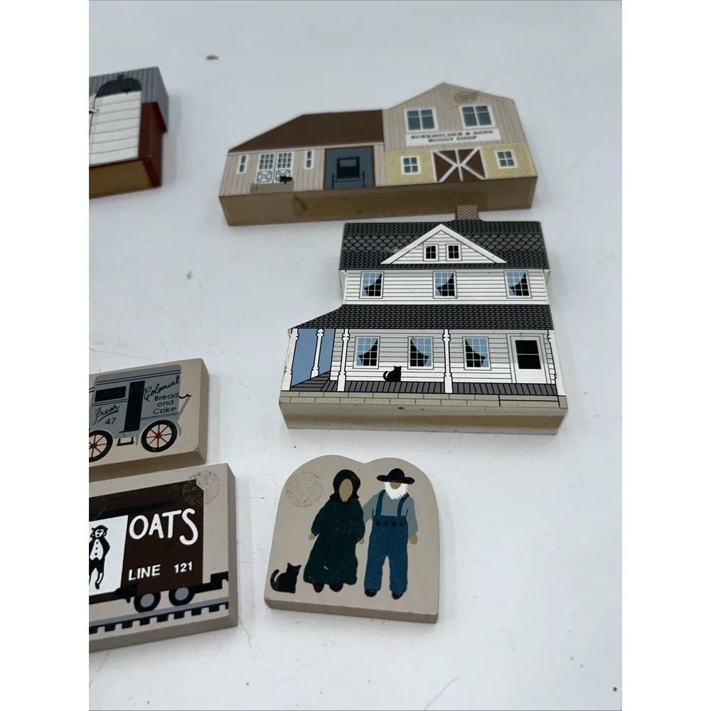 Cat's Meow Village Lot 10 Amish Farm Barns Signed Faline 1991-2000